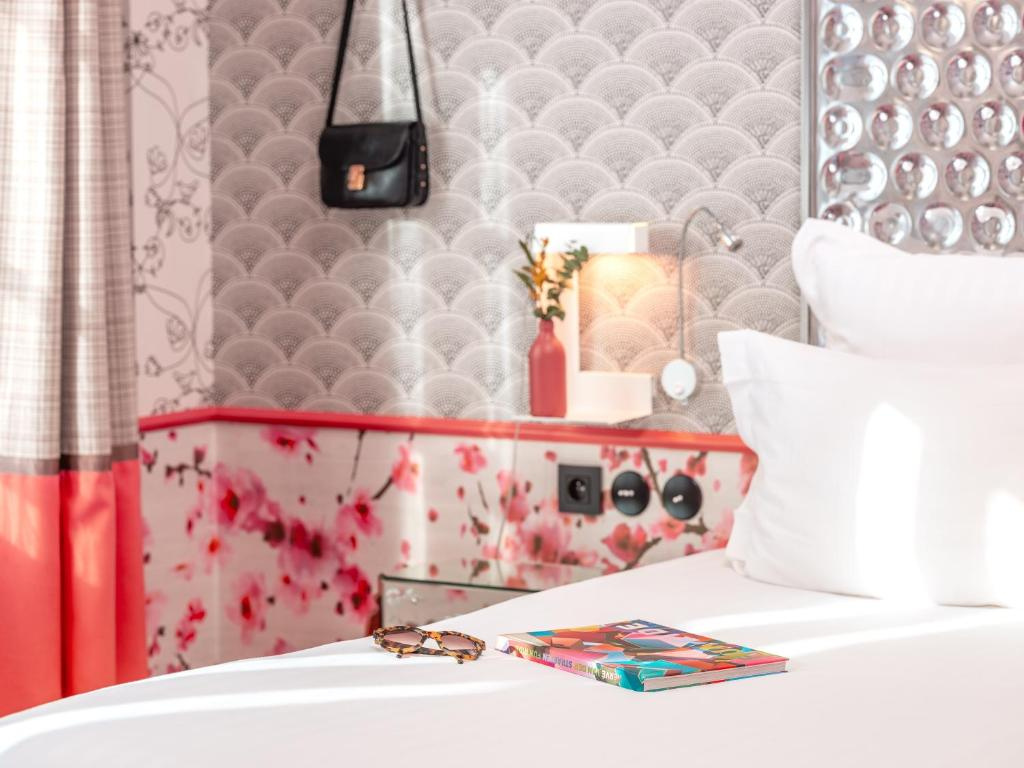 Hôtel Crayon Rouge 36