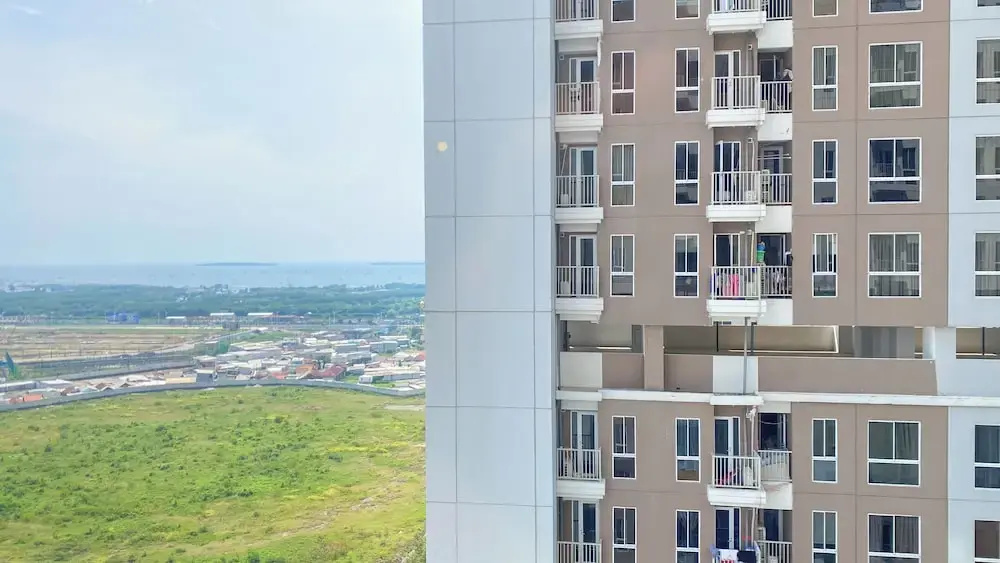 Simply & Comfy Studio Apartment At Tokyo Riverside Pik 2