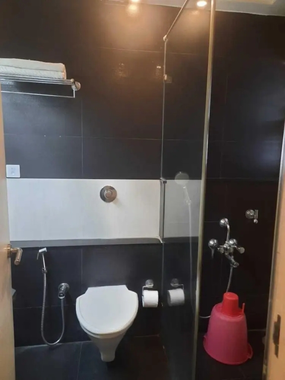 Roseline Suites - A Business Hotel - Chambres