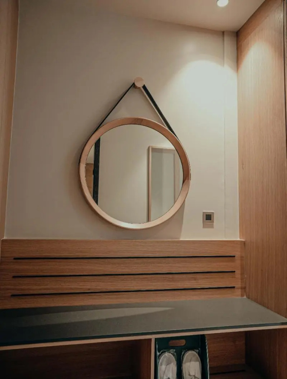 Economy room