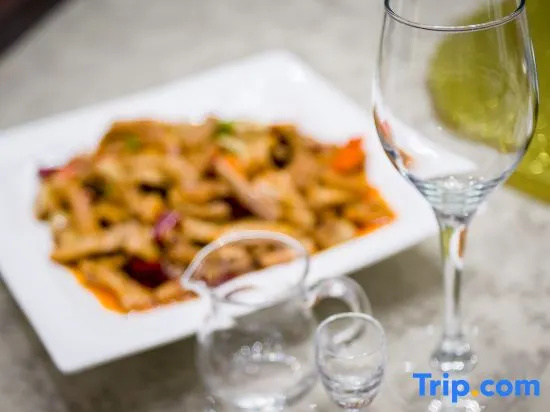 Food & Beverage