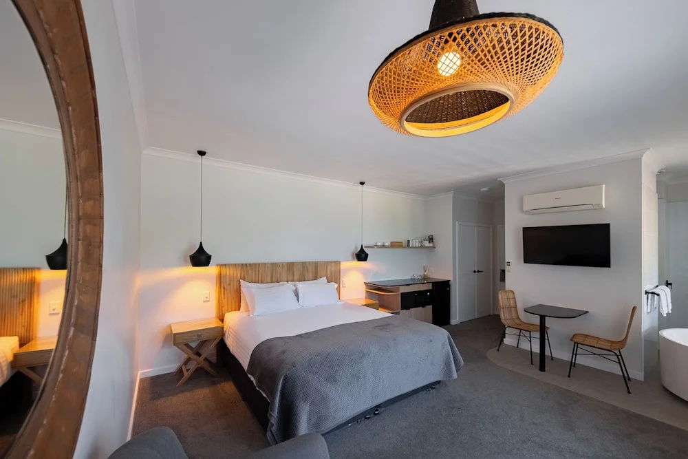 Suite with balcony