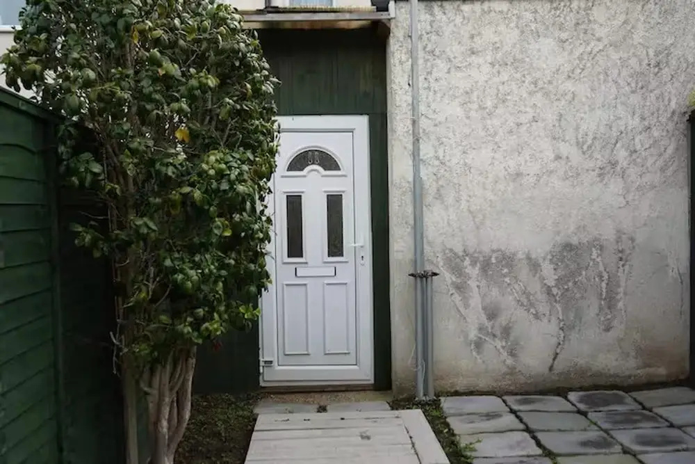 Sleeps 6 - Parking - Garden - Wifi - Bbq