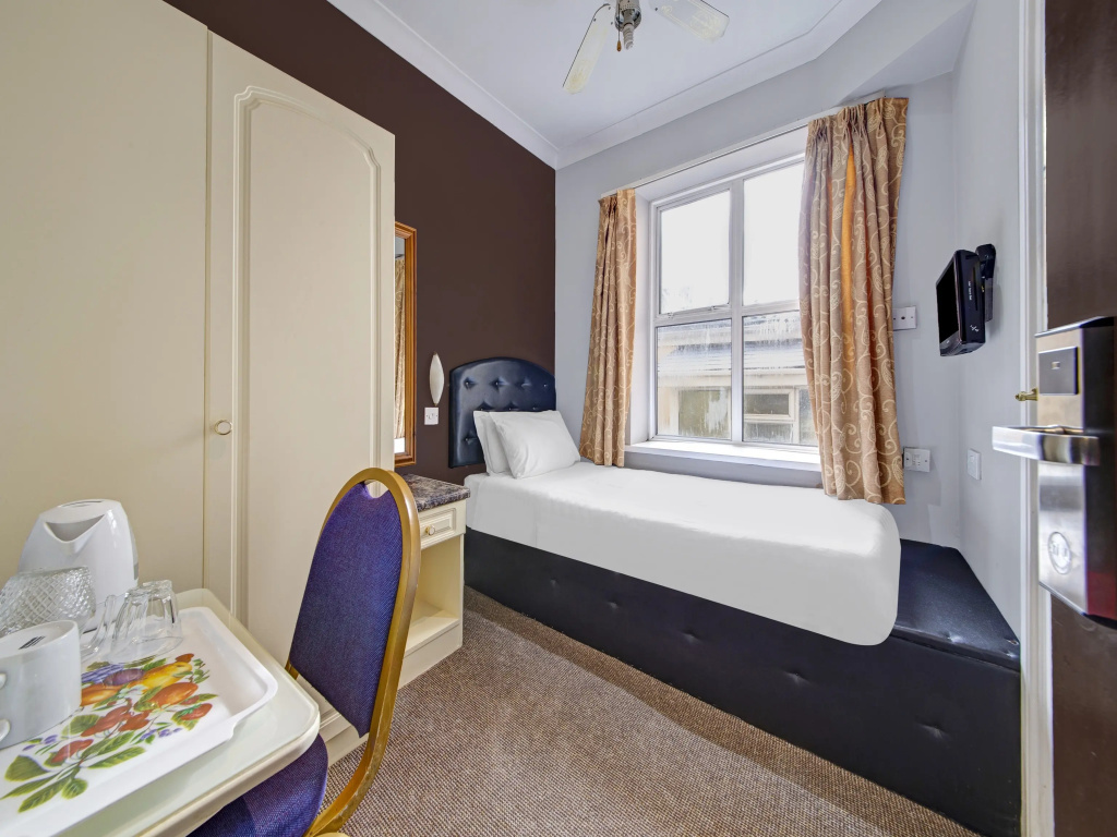 OYO Bostons Manor Hotel, Hanwell London - Général