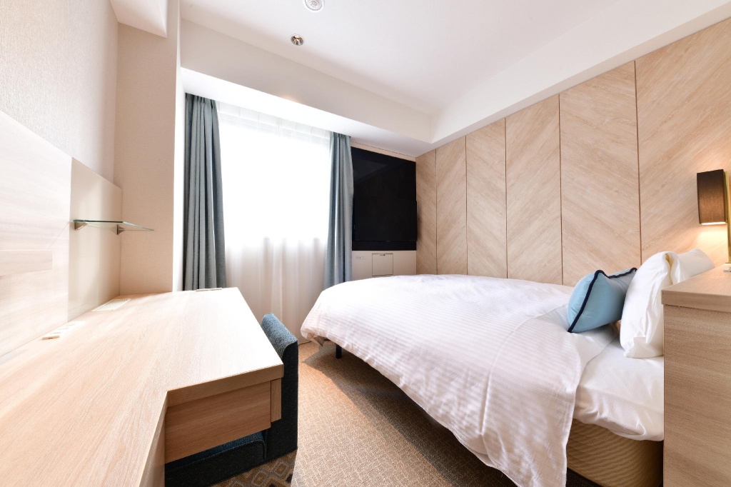 Vessel Hotel Campana Nagoya Room Type - Standard Double room (full double bed)