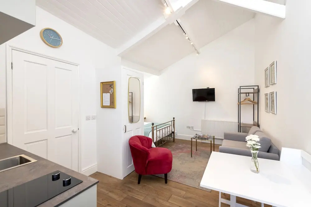 Comfort Studio