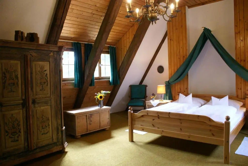 Standard Suite
