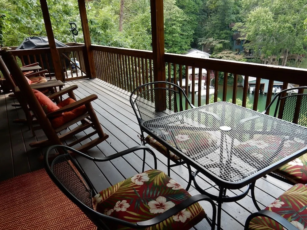 Stiles Lake House - Carolina Properties Vacation