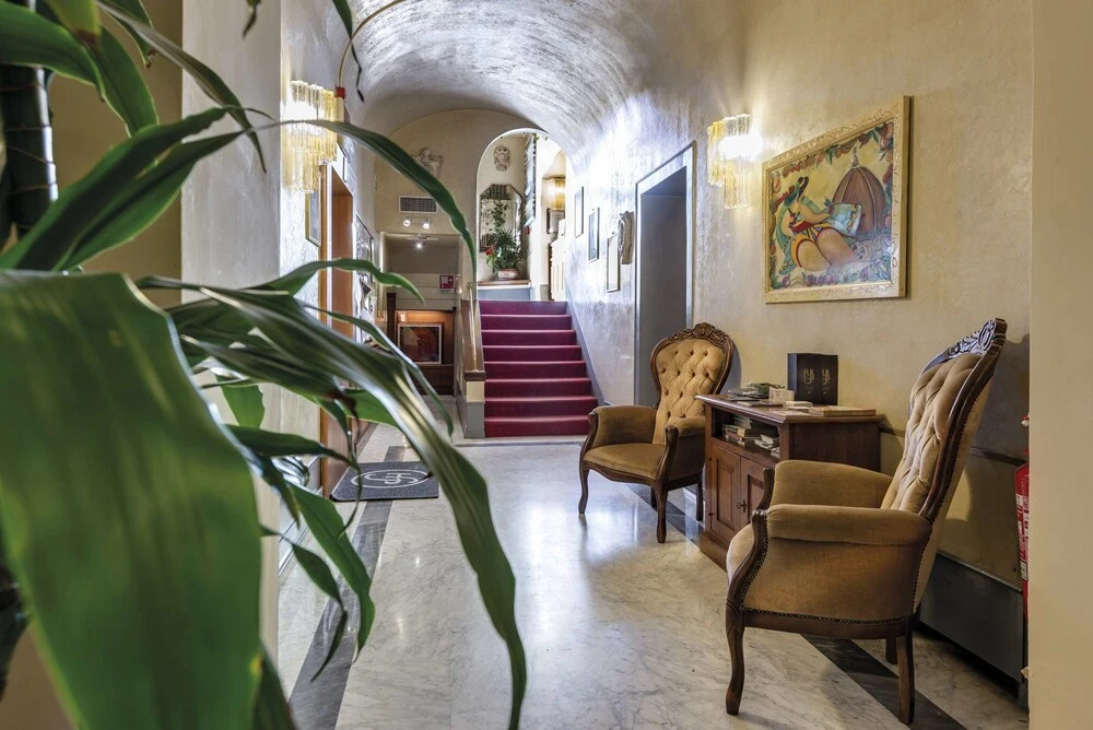 Privilege Hotel - Général