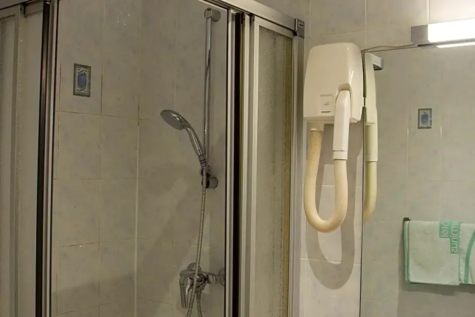 Hôtel Terminus Montparnasse 134