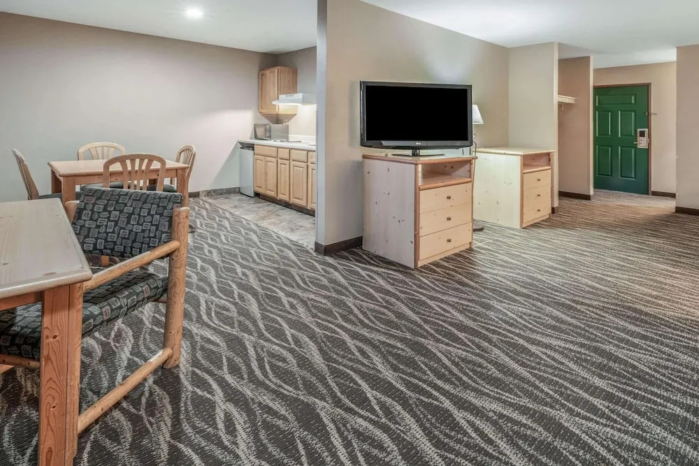 La Quinta Inn & Suites by Wyndham Belgrade - Bozeman Airport - Chambres