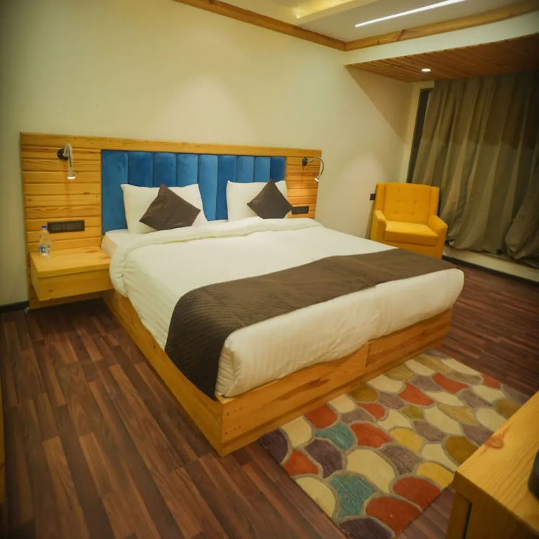 Superior room