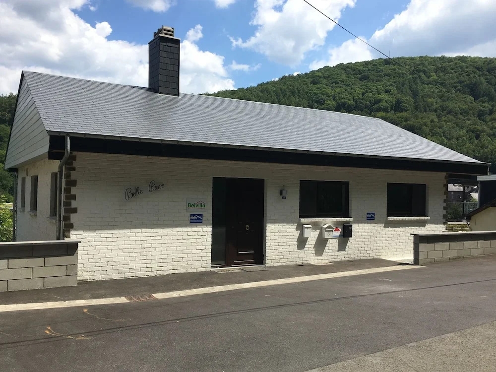 Modern Holiday Residence Located on the Banks of the Semois - фото 10