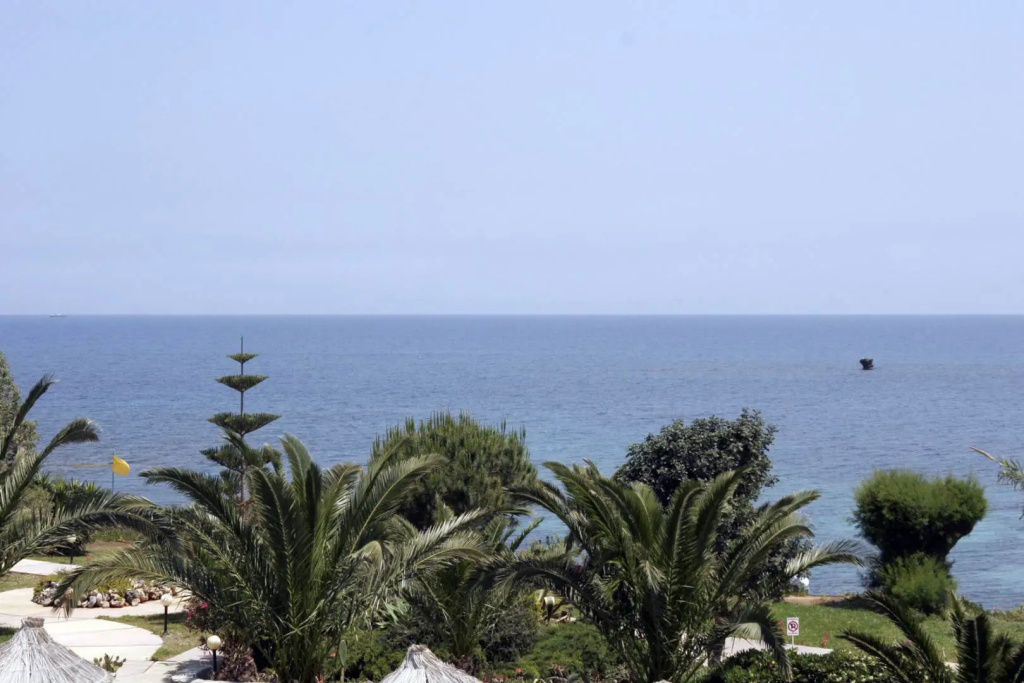 Beach & Waterfront