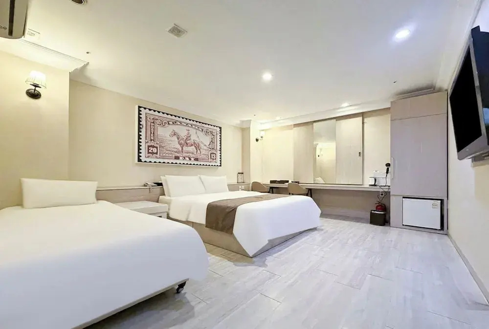 Standard Double room (twin beds)