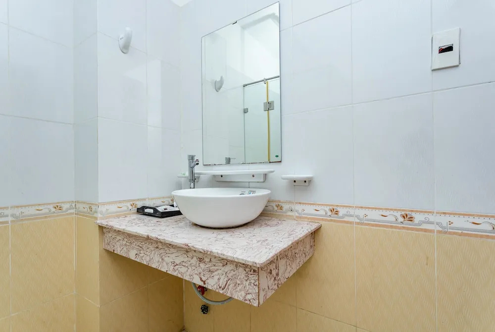 Superior Double room with balcony and with garden view (full double bed)