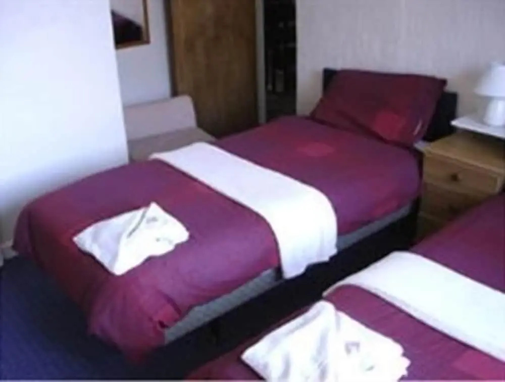 Standard Double room (twin beds)