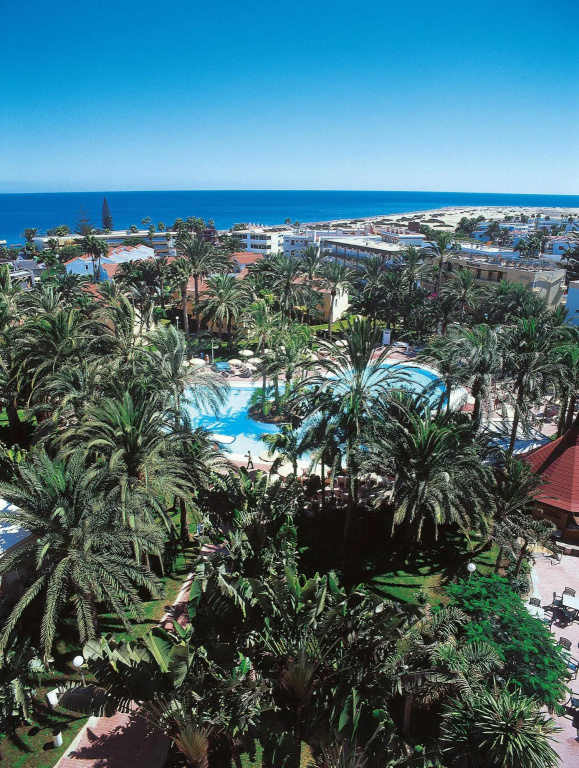 Beach & Waterfront