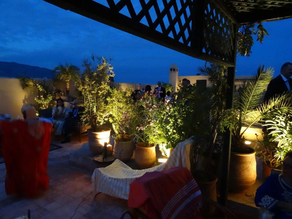 Riad Al Bartal - Général