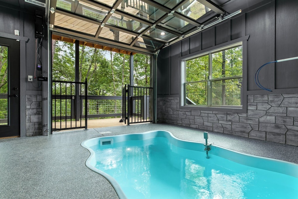 Tequila Splash by Smoky Cove Resort — 4