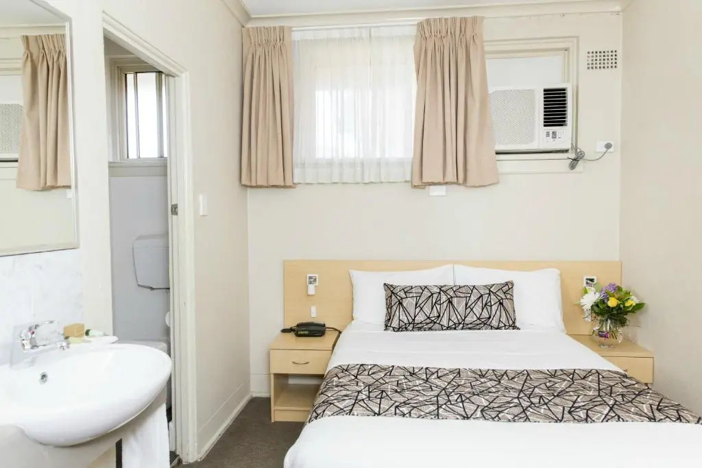 Standard Single room