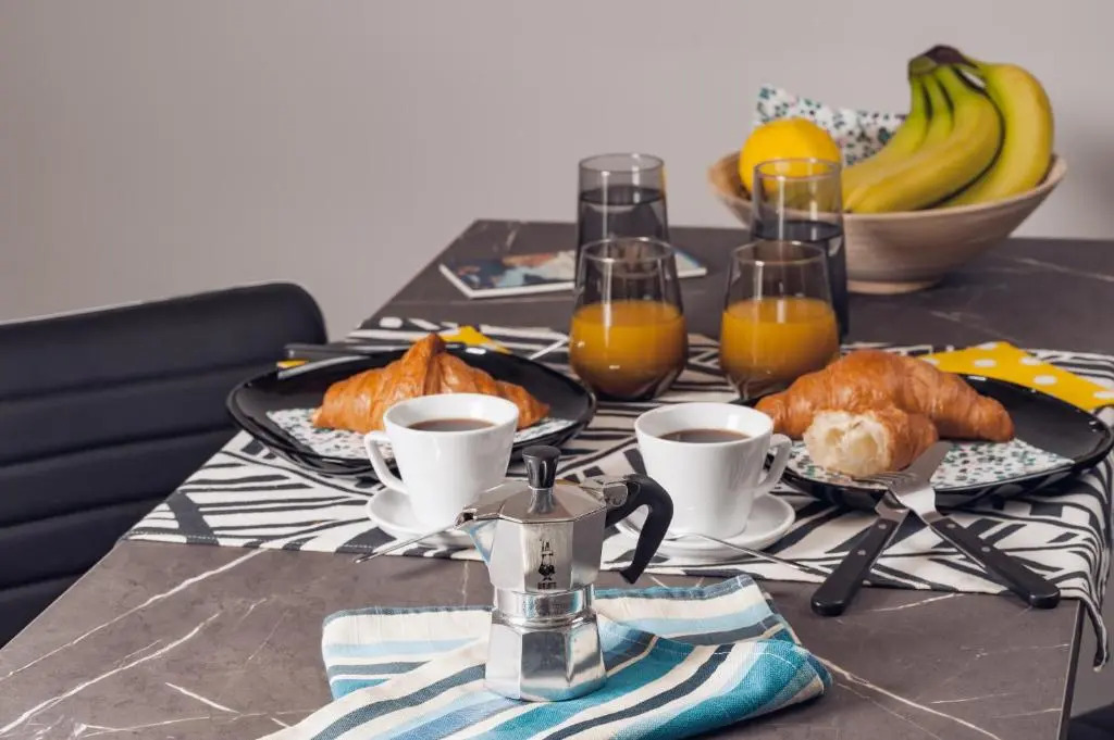 Different Apartments - фото 15