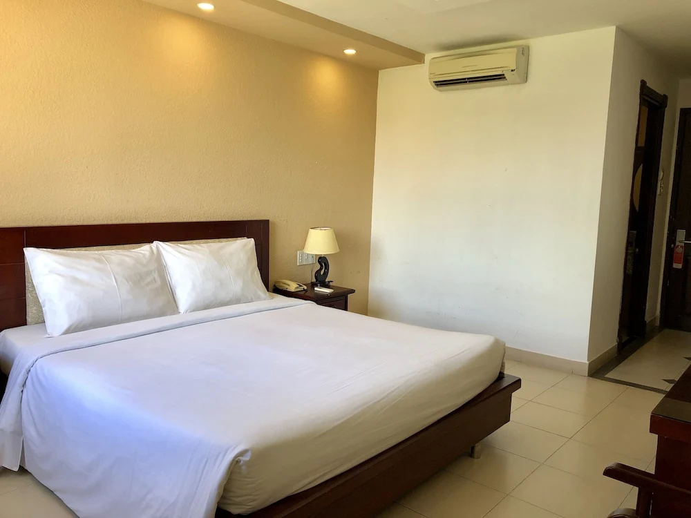 Sunny Hotel - Chambres