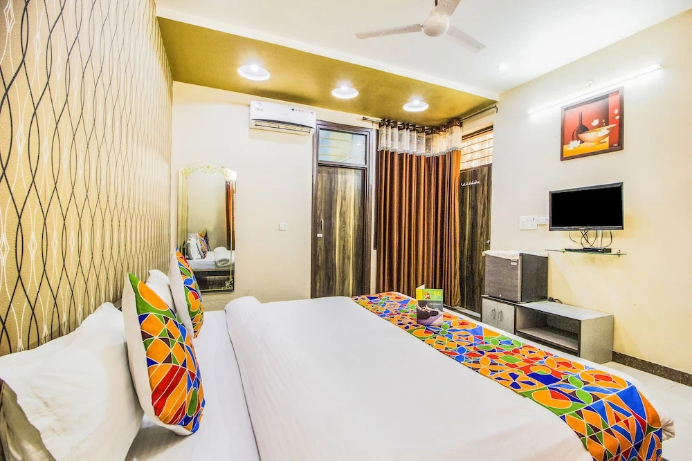 FabHotel Queen Palace - Chambres