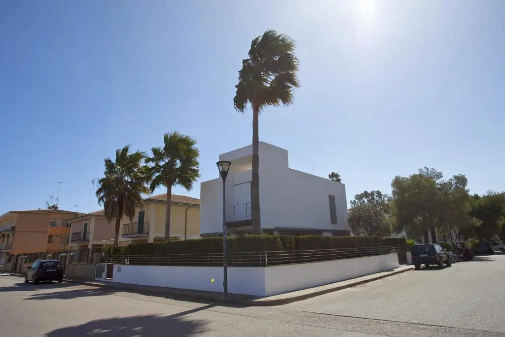 Villa Salines House