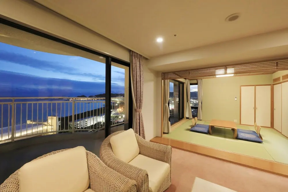Kamogawa Grand Tower - Chambres