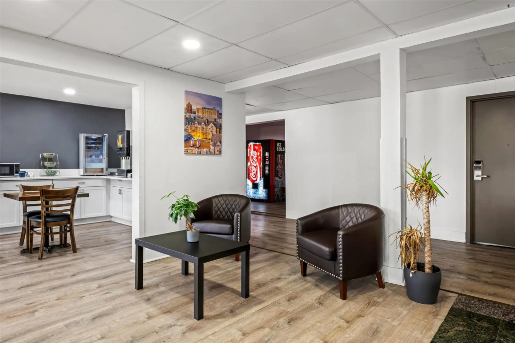 Hotel photo 32