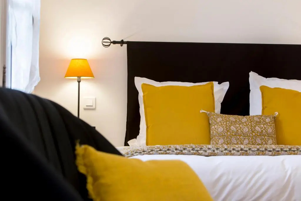 Comfort room