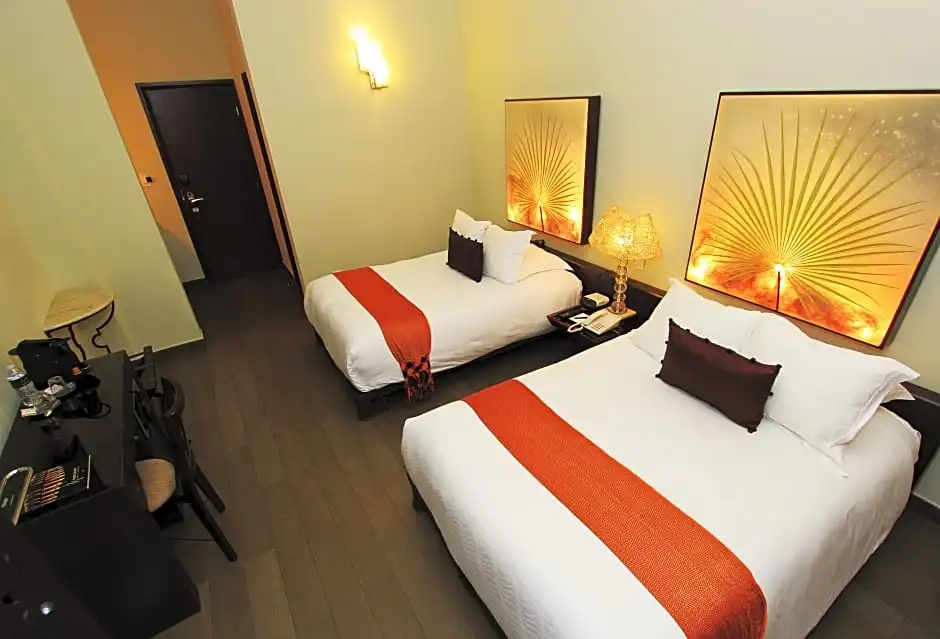 Plaza Gallery Hotel & Boutique - Chambres