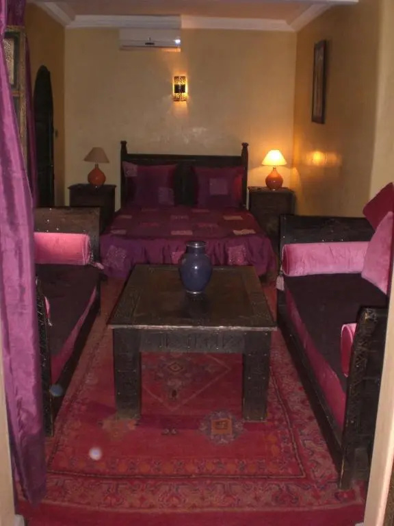 Standard Double room (twin beds)