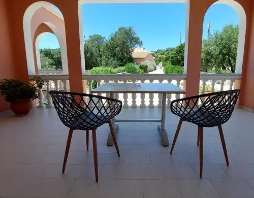 Electra Villa & Studios