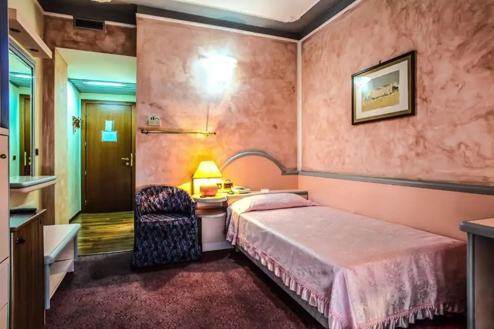 Hotel Grazia Deledda - Chambres