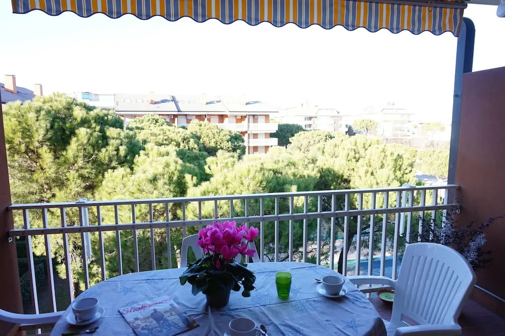 Modern Penthouse on 2 Floors With Terrace and Swimming Pool by Beahost Rentals