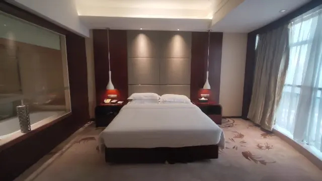 Yinhao Holiday Hotel - Chambres