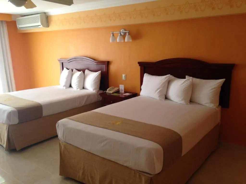 Standard Double room (twin beds)