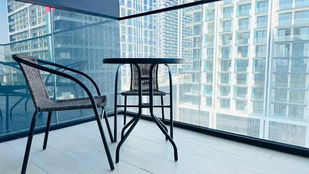 OYO HOME 1457 Premium 1bed Apartment In Jvc Bh8061007 — фото