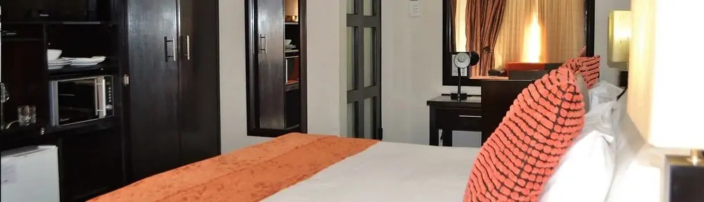 At The Villa — фото 6