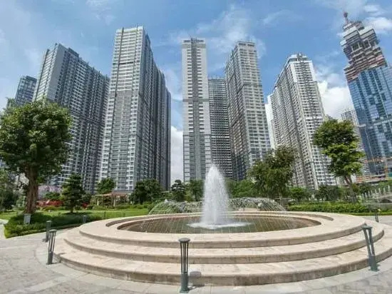 Luxury Home Landmark 81