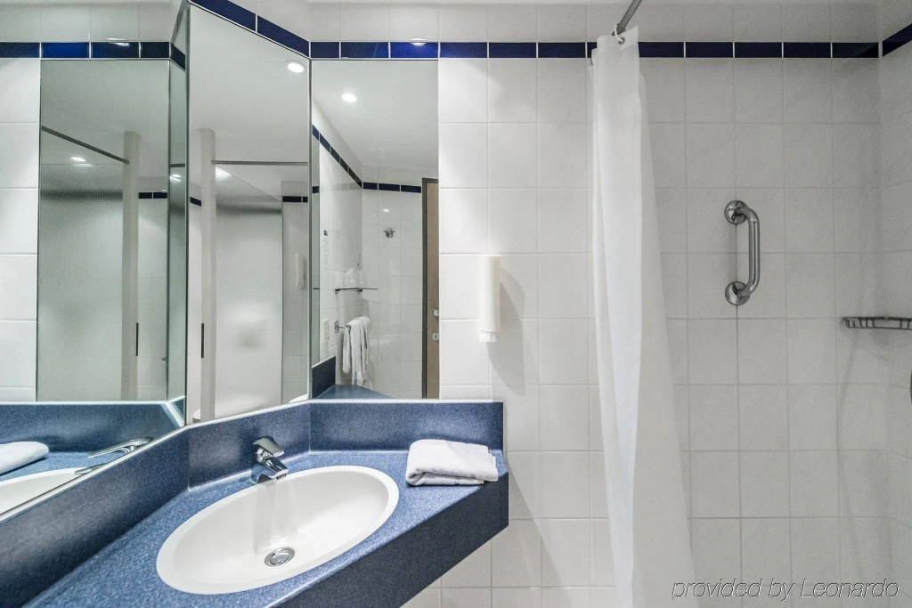 Holiday Inn Express Düsseldorf City North by IHG - Général