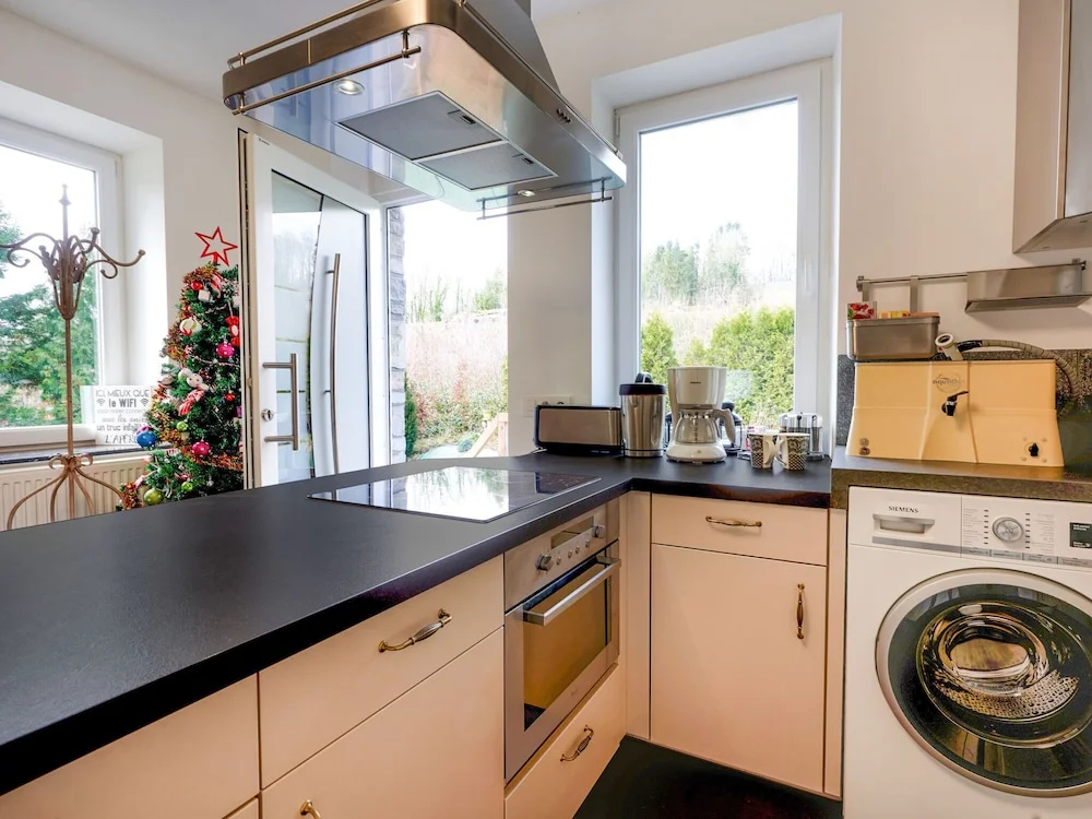 Alluring Apartment in Ferrières With Garden and Parking - фото 17