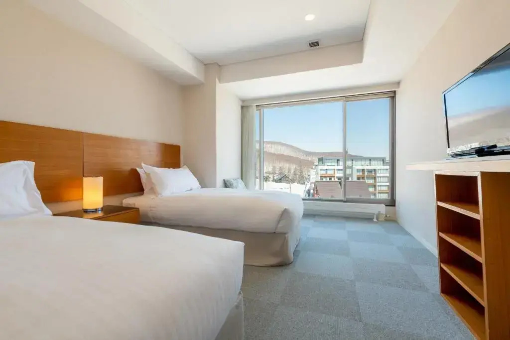 2 Bedrooms Double Suite (twin beds)
