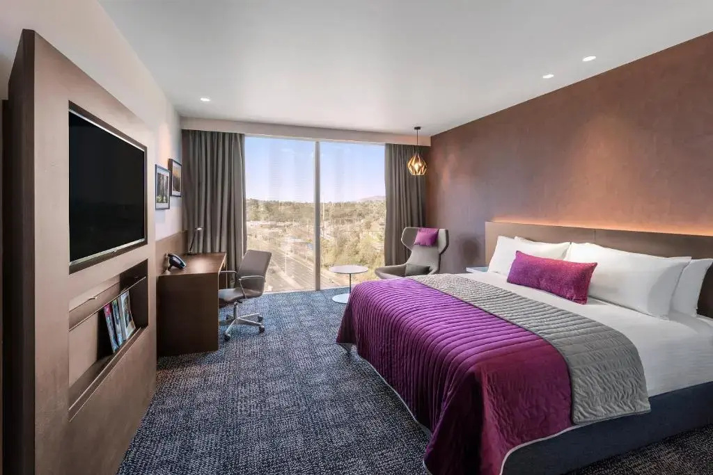 Executive Double room (full double bed)