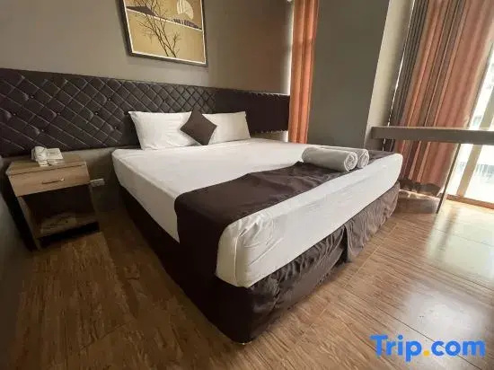Premier room