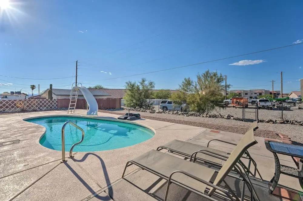 1 Mi to Lake Havasu: Home w/ Heated Pool — фото 5