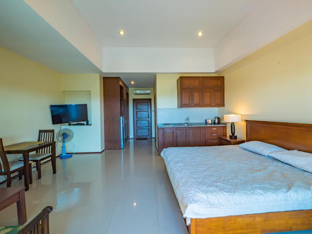 Студия в Condo AVANTA Unit А405