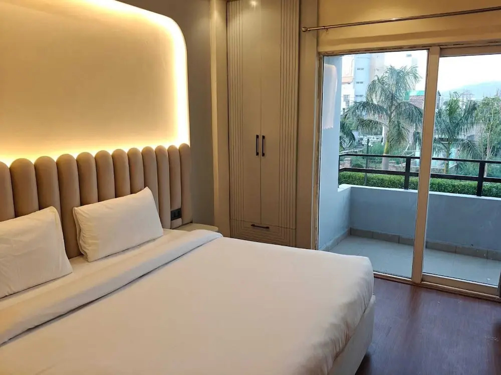 Premium room